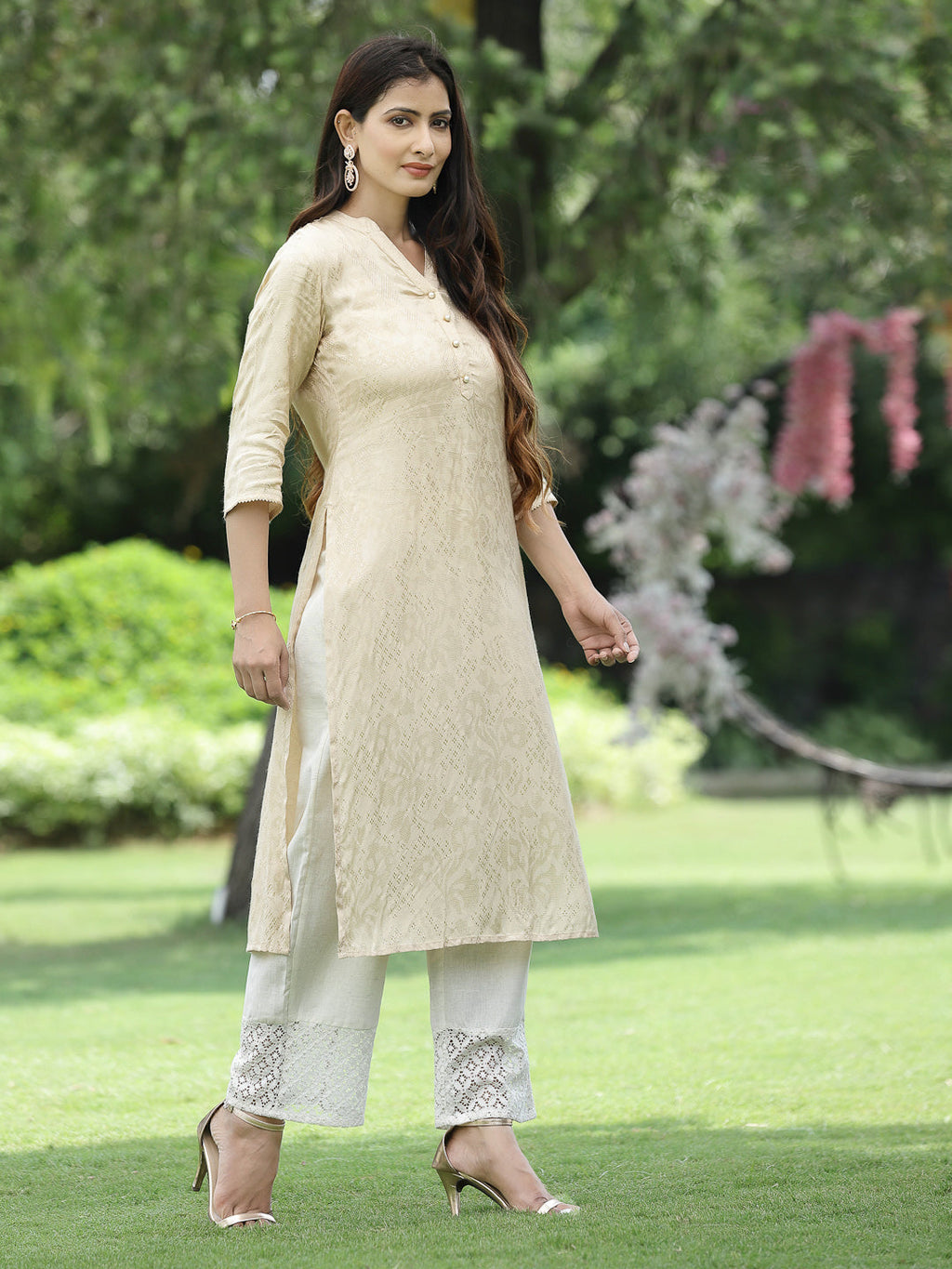 Juniper Womens Ivory Rayon Jacquard Straight Kurta - Distacart