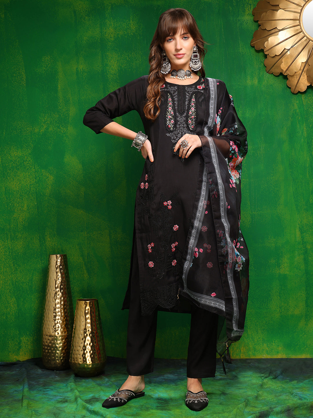 Pakistani Embroidered Kurta With Pant & Dupatta, Black - Hiral Fashion - Distacart