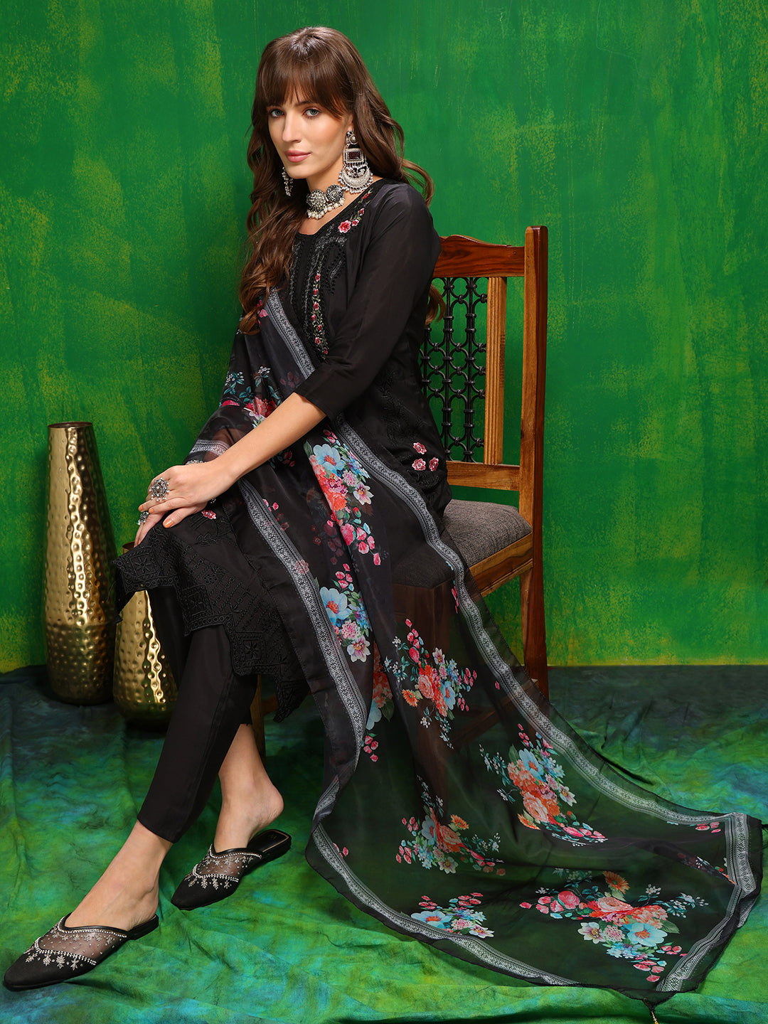 Pakistani Embroidered Kurta With Pant & Dupatta, Black - Hiral Fashion - Distacart