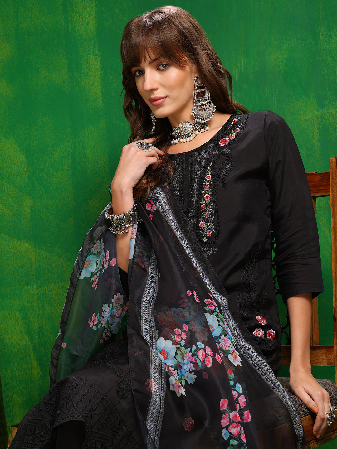 Pakistani Embroidered Kurta With Pant & Dupatta, Black - Hiral Fashion - Distacart