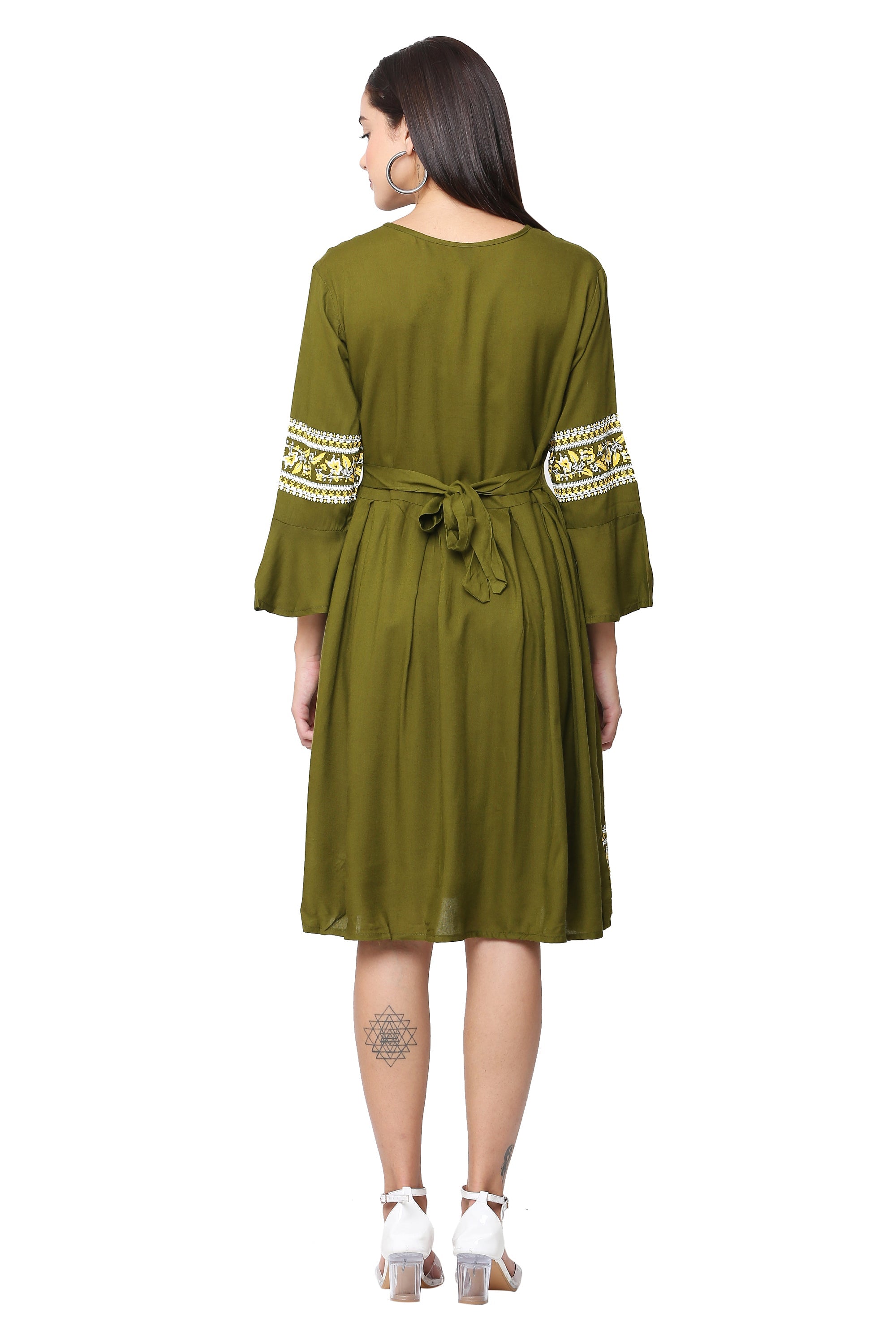 PAVONINE Mehandi Green Color Rayon Fabric Printed Short Midi For Girls - Distacart