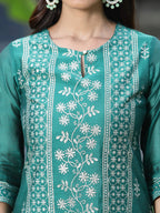 Juniper Womens Ramagreen Modal Chanderi Foil Printed Straight Kurta - Distacart