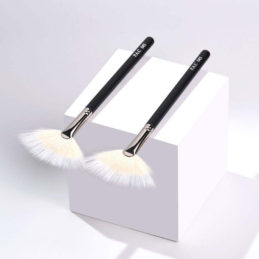 PAC Studio Highlighter Brush - 045