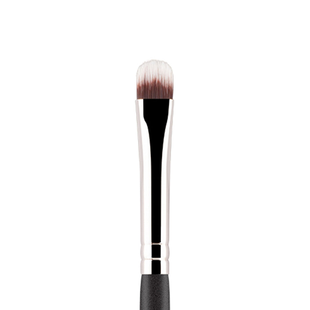 PAC Studio Eyeshadow Brush - 079 - Distacart