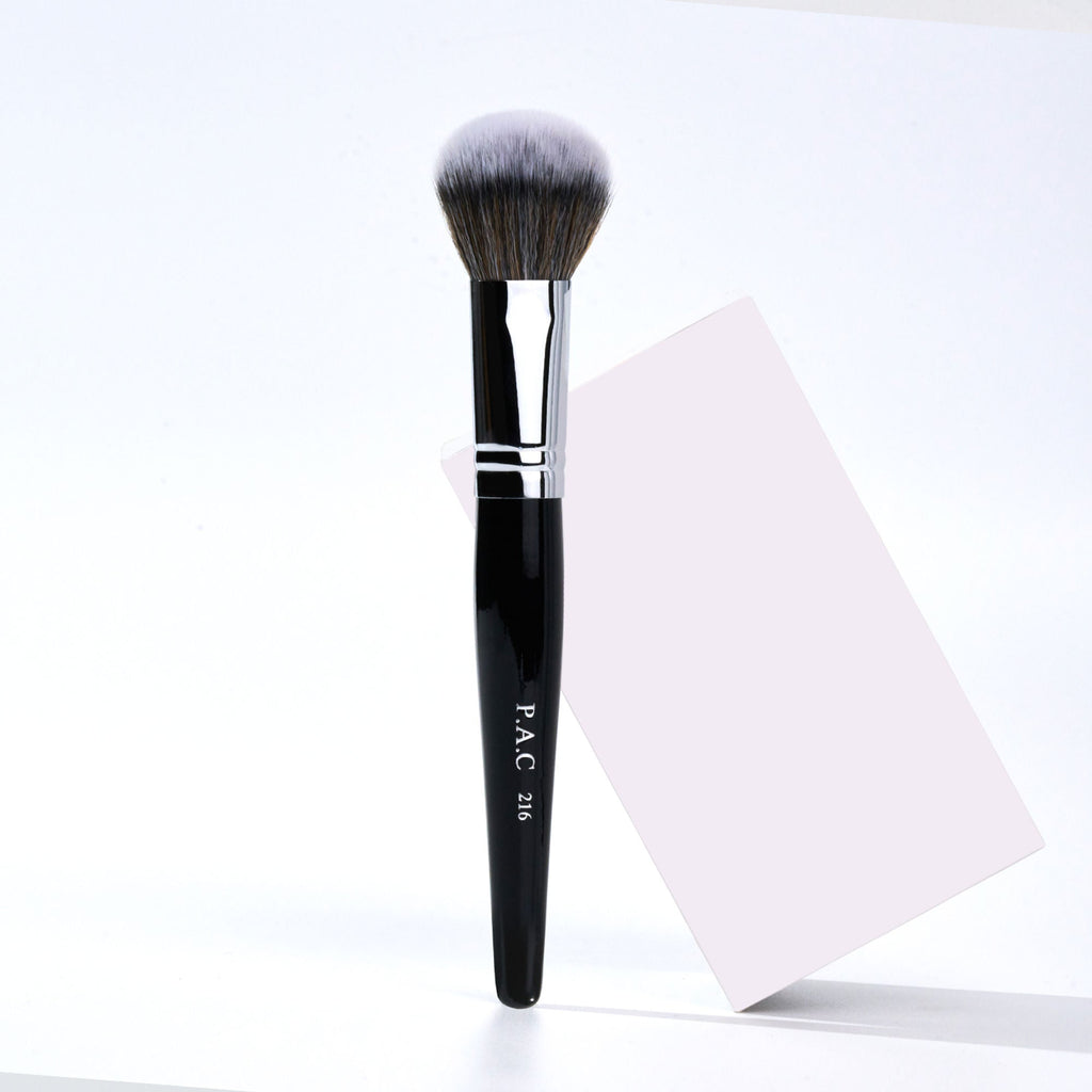 PAC Studio Powder Brush - 216