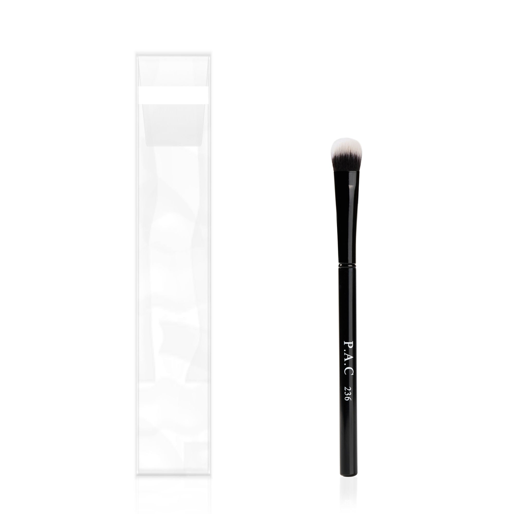 PAC Studio Concealer Brush - 236