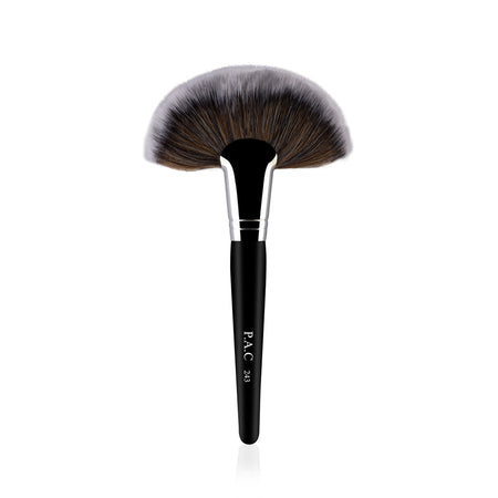 PAC Studio Fan Brush - 243