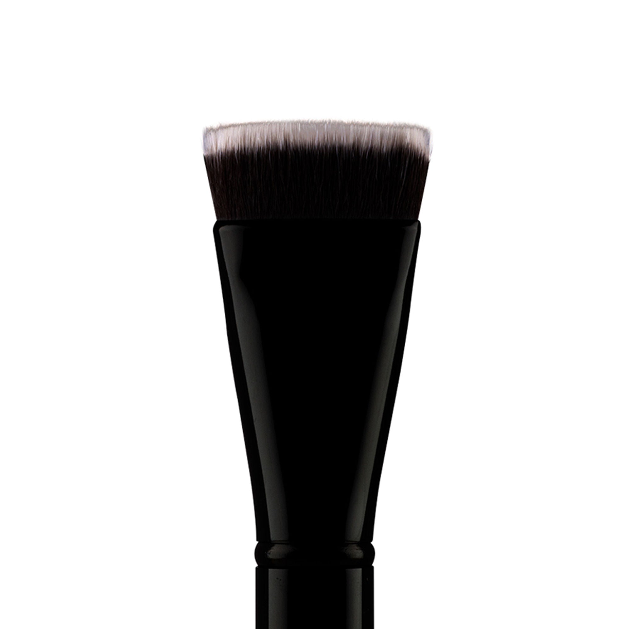 PAC Studio Contouring Brush - 237