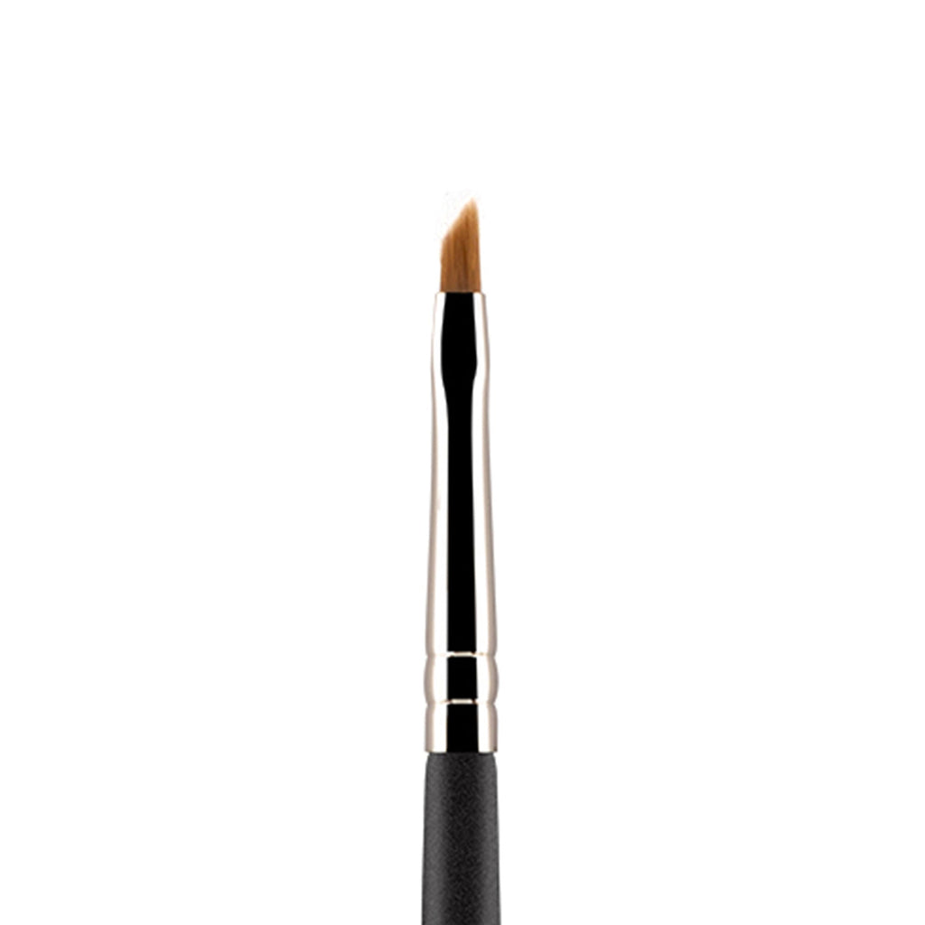 PAC Studio Eyeliner Brush - 121