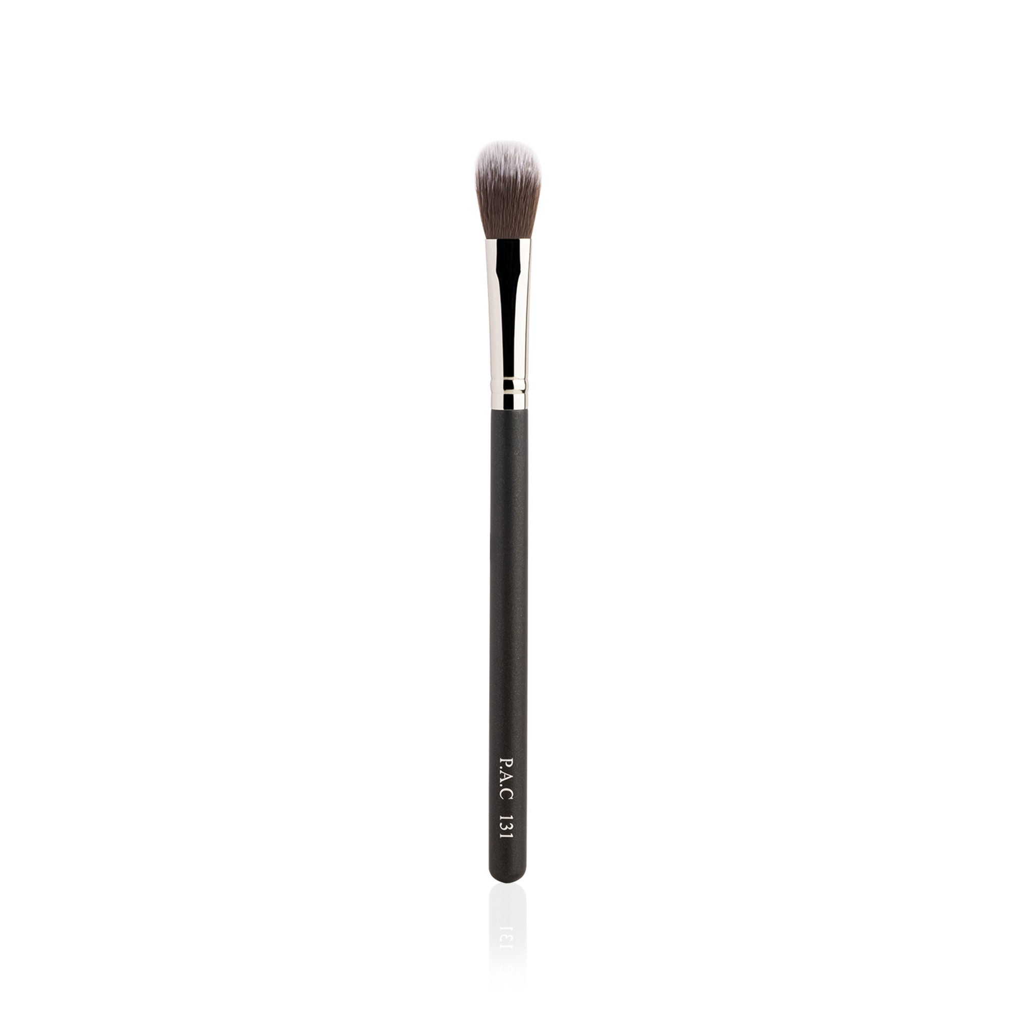 PAC Studio Highlighter Brush - 131