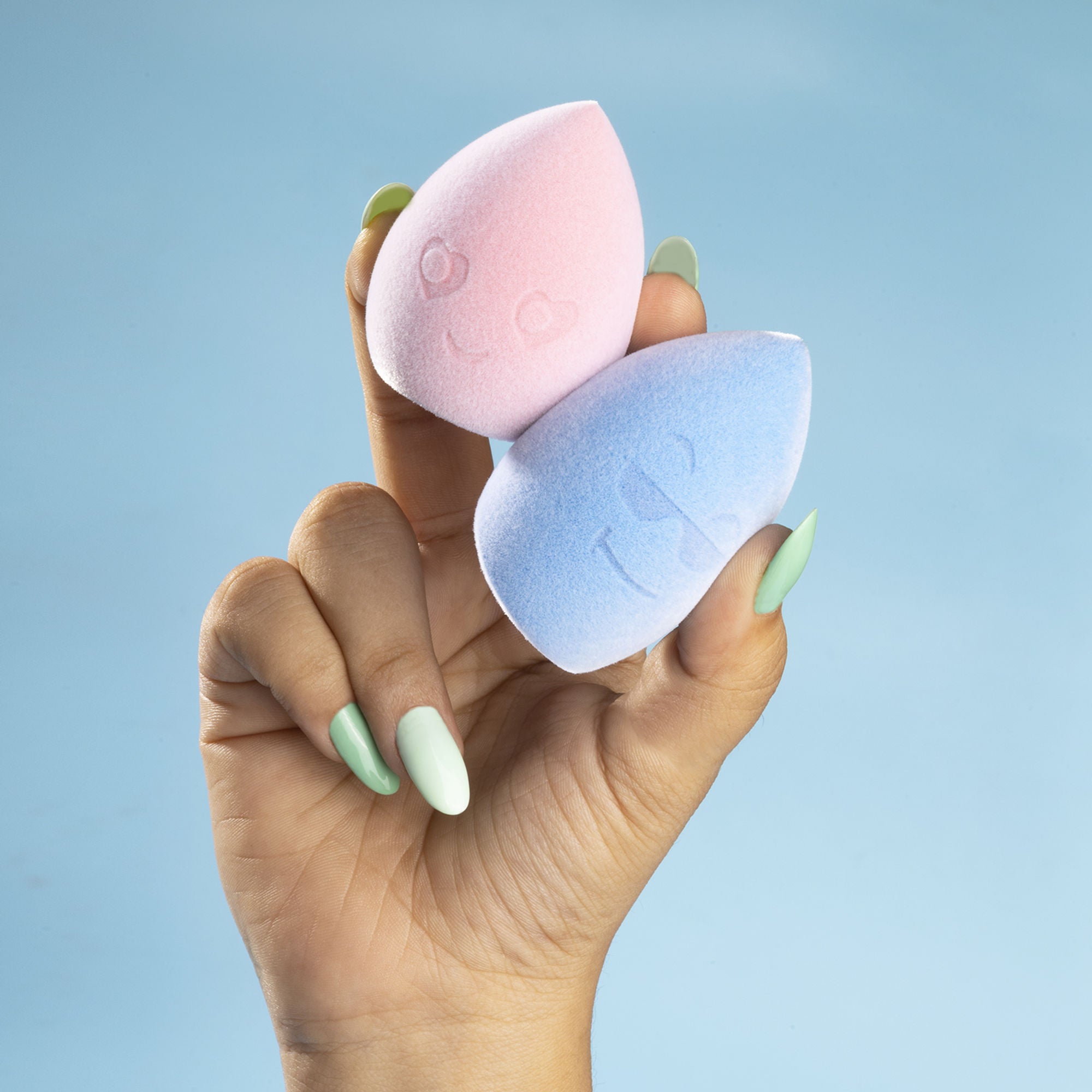 PAC Studio Mr & Mrs Bounce Microfiber Velvet Makeup Sponges