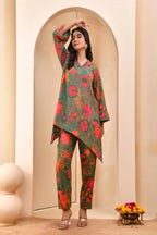 Vaasva Women Floral Printed Kurta Pant Set - Distacart