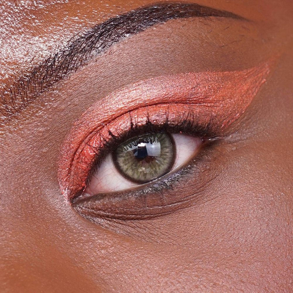 Makeup Revolution Mousse Shadow - Amber Bronze - Distacart