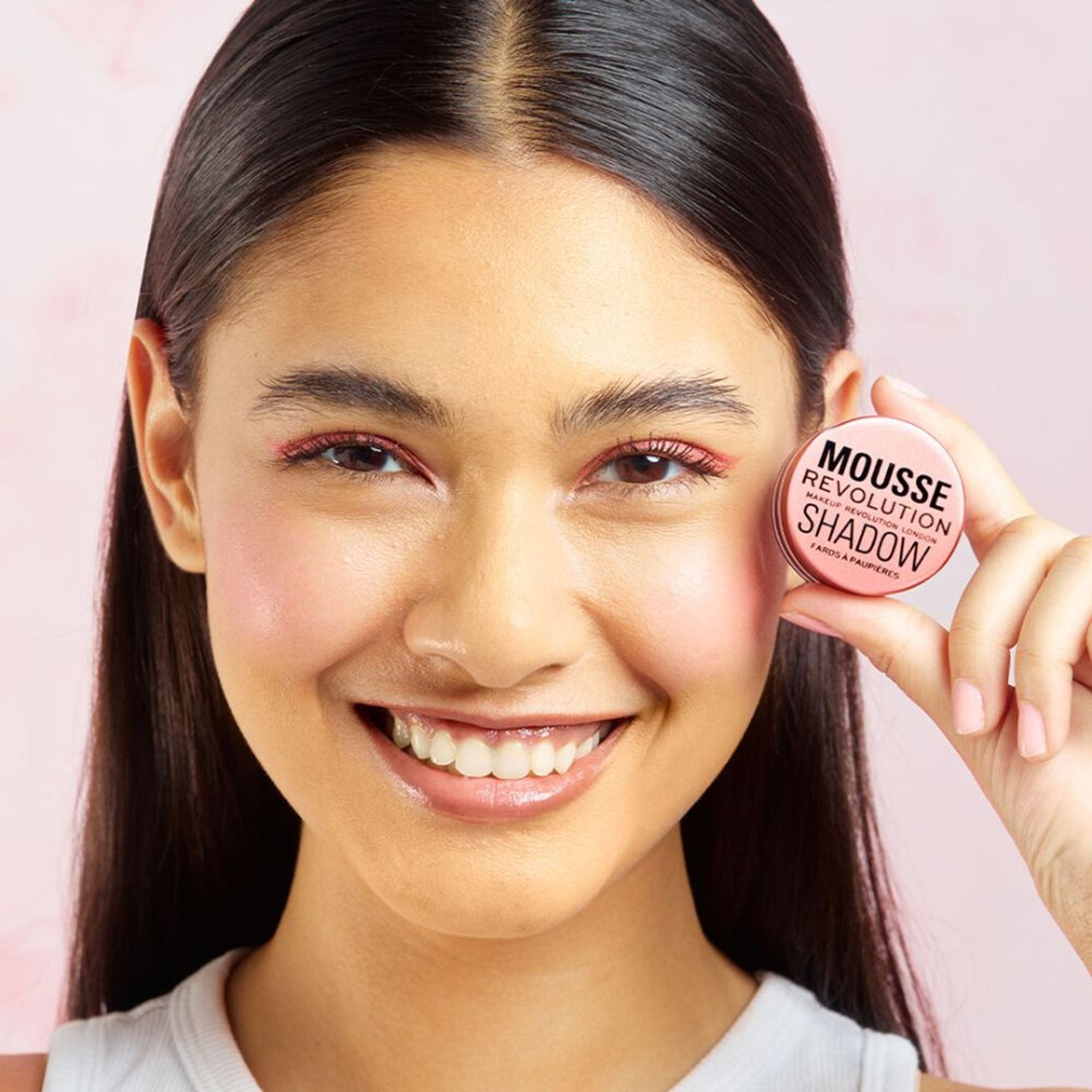 Makeup Revolution Mousse Shadow - Amber Bronze - Distacart