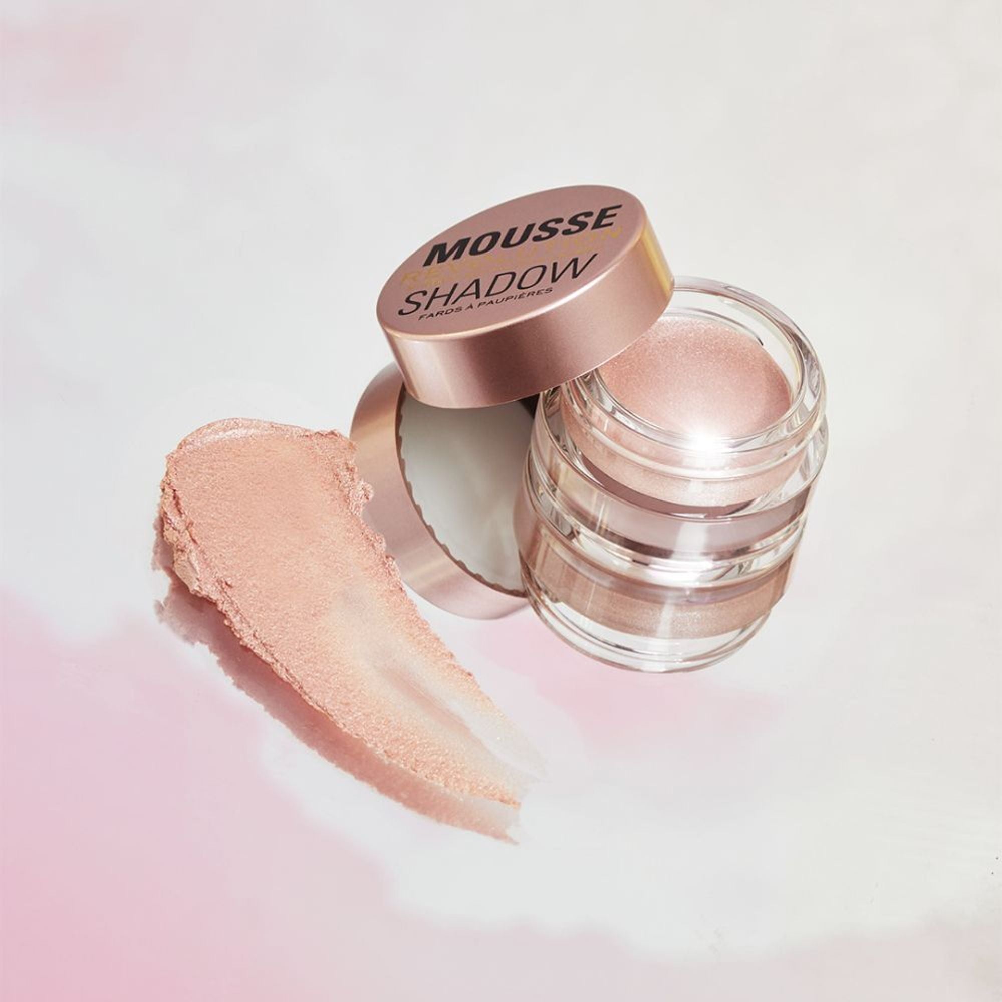 Makeup Revolution Mousse Shadow - Champagne - Distacart