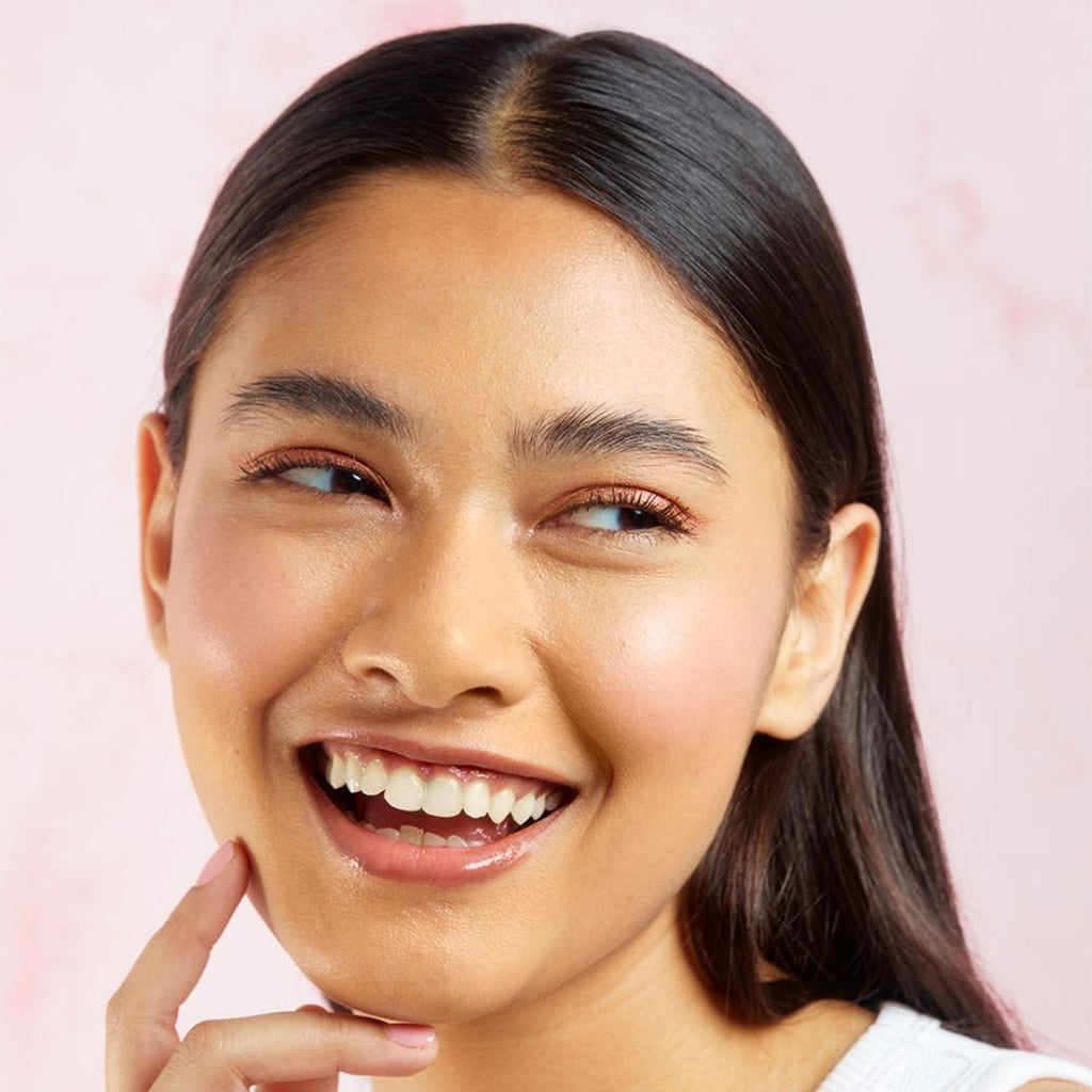 Makeup Revolution Mousse Shadow - Rose Gold