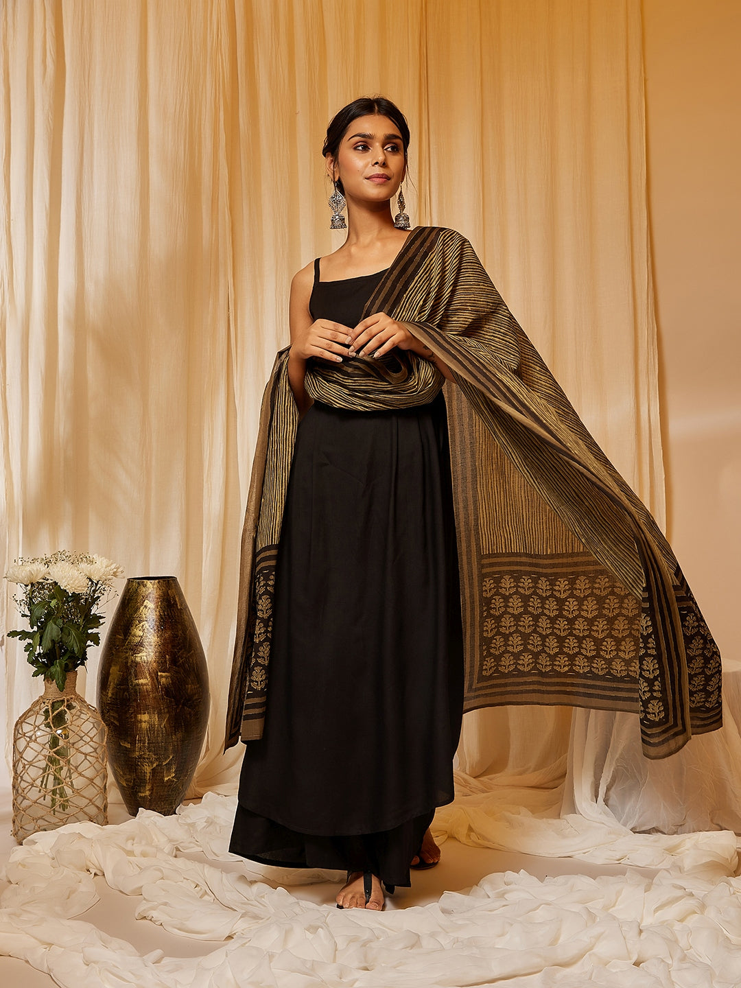 InWeave Women's Black Strappy Kurta Palazzo Set With Green Boota Dupatta