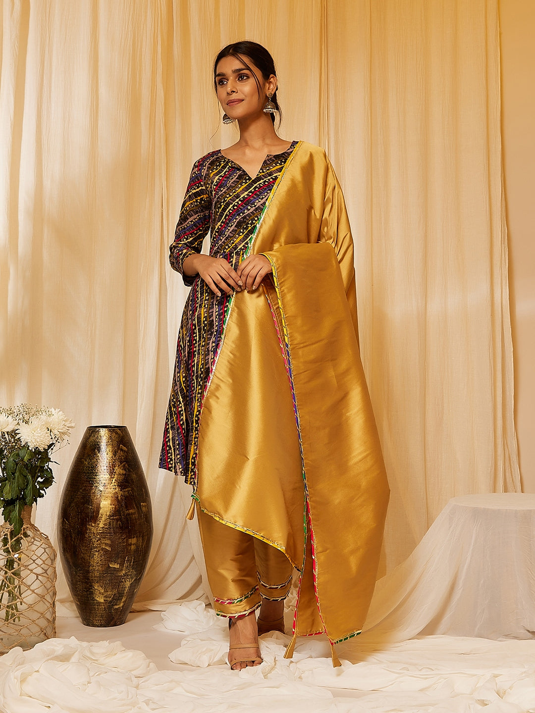 InWeave Charcoal Black Leheriya Silk Set - Distacart