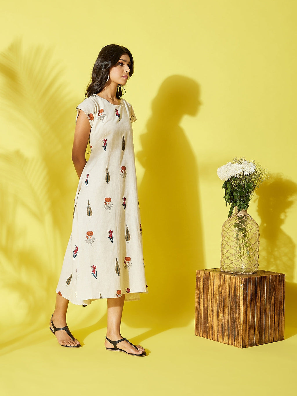 InWeave Muria Groovy Art Dress