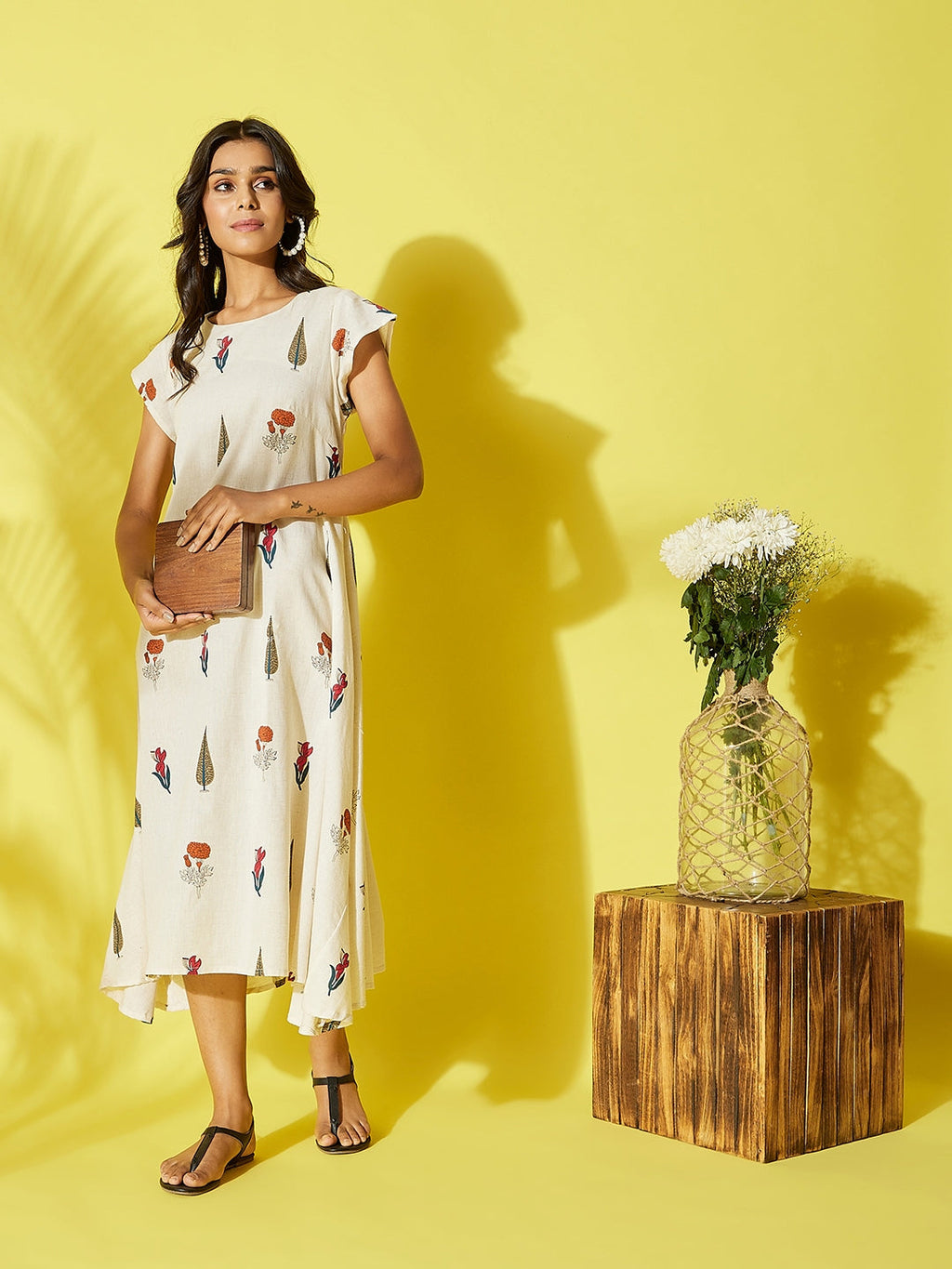 InWeave Muria Groovy Art Dress