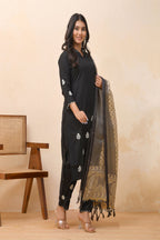 Vaasva Women Black Embroidered Suit Set - Distacart