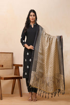 Vaasva Women Black Embroidered Suit Set - Distacart