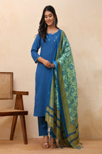 Vaasva Women Black Embroidered Suit Set - Distacart