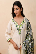 Vaasva Women Cream Embroidered Suit Set - Distacart