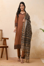 Vaasva Women Brown Embroidered Suit Set - Distacart