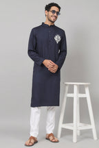 Classic Cotton Kurta With Single Motif Embroidery by Hilo Design