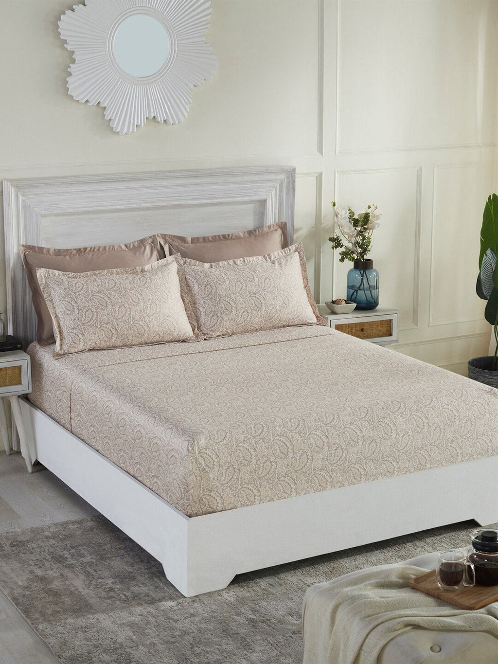 MYTRIDENTBeige White Ethnic Motifs 100% Cotton 400 TC King Bedsheet with 4 Pillow Covers