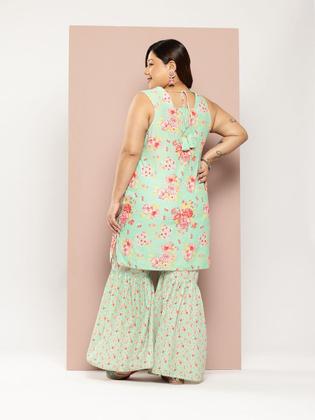 Sztori Plus Size Floral Printed Gotta Patti Pure Cotton Kurta with Sharara