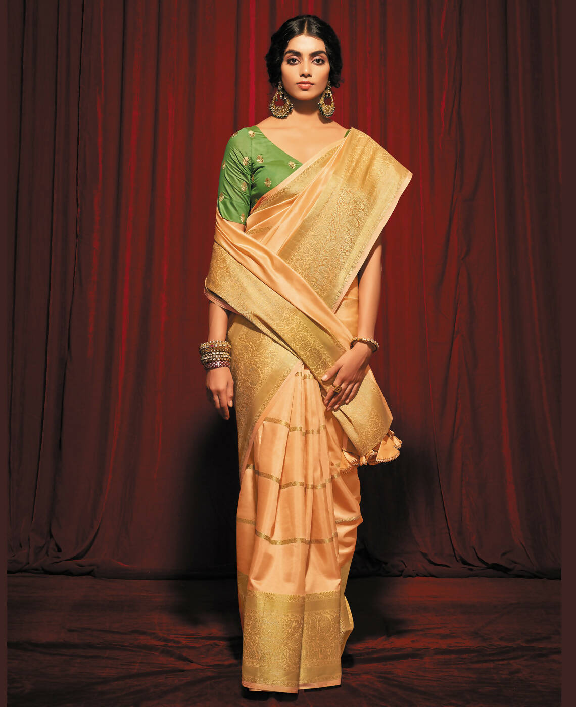 Peach Silk Striped Pattren Saree With Unstitched Blouse Piece - Zyanya