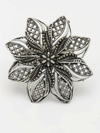 NVR Women's Silver-Toned Floral Shape Adjustable Finger Ring