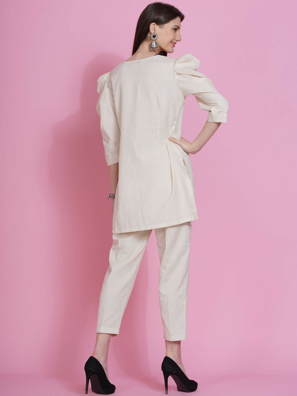 Women Republic Off White Cotton Flex Kurta With Attached Necklace And Pants - Distacart