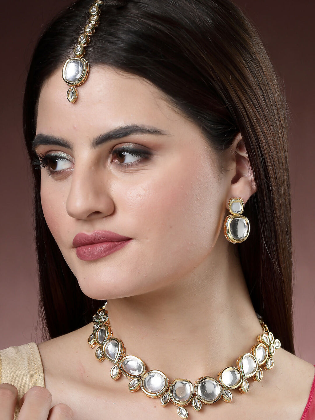 NVR Women's Gold Kundan-Studded Necklace and Earrings with Mang Tikka