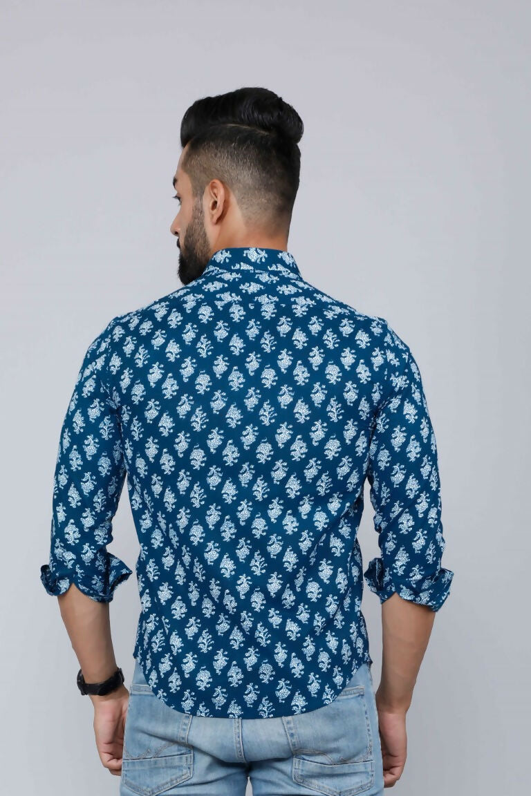 Miravan Men's Blue Printed Cotton Casual Shirt