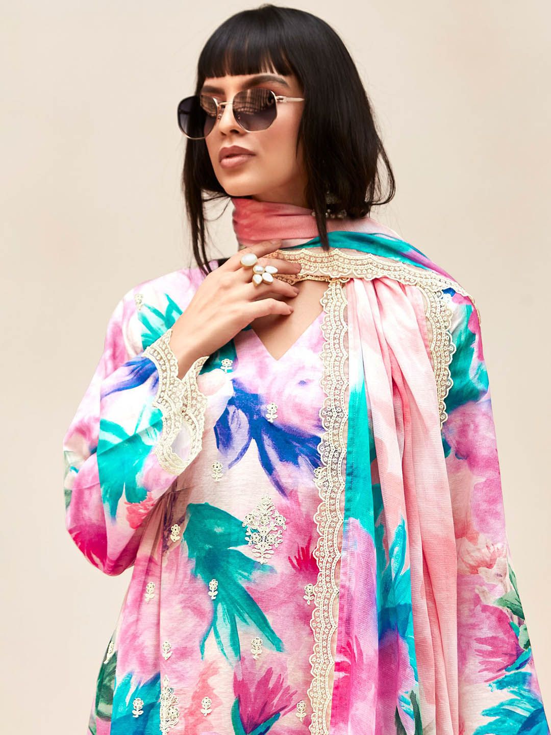 Indo Era Women Floral Embroidered Regular Thread Work Kurta with Trousers & With Dupatta - Distacart