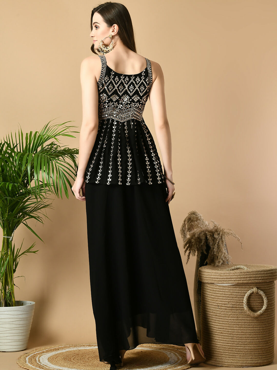 Myshka Women's Black Georgette Top With Skirt Party Sets