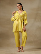 trueBrowns Lime Green Bandhani Printed Silk Drop Shoulder Co-Ord Set | Relove - Distacart