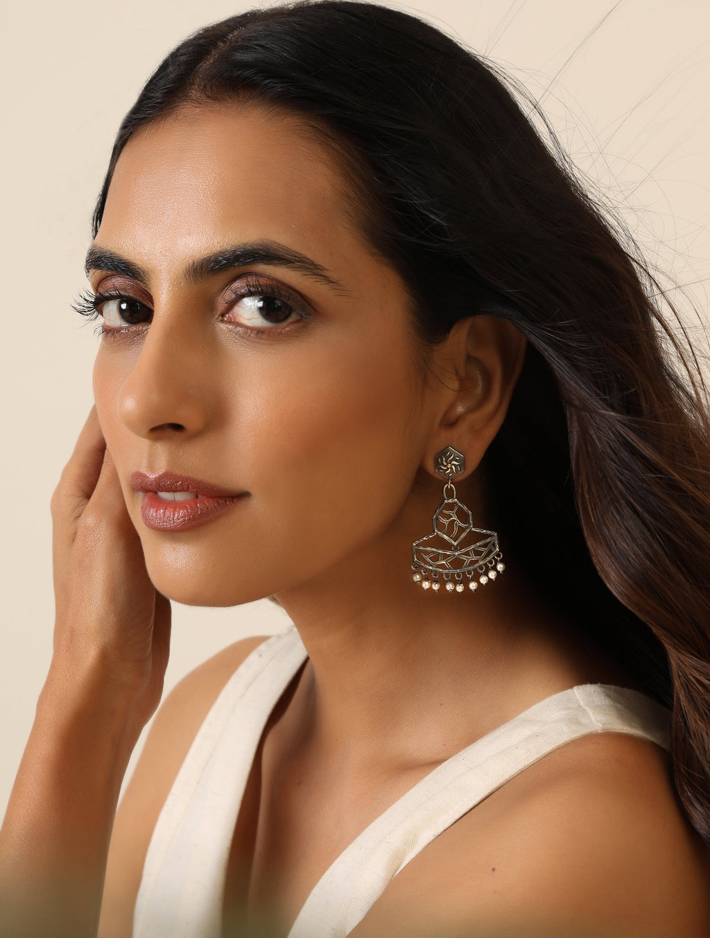 trueBrowns Silver Jaali Earrings - Distacart