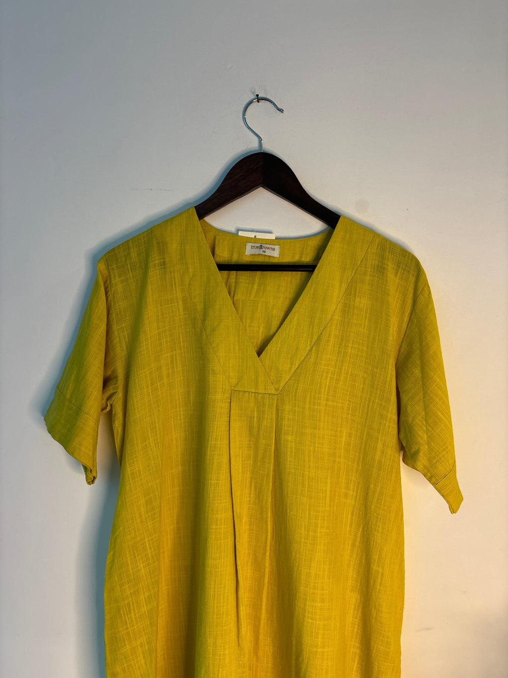trueBrowns Lime Slub Long Kurta - Distacart
