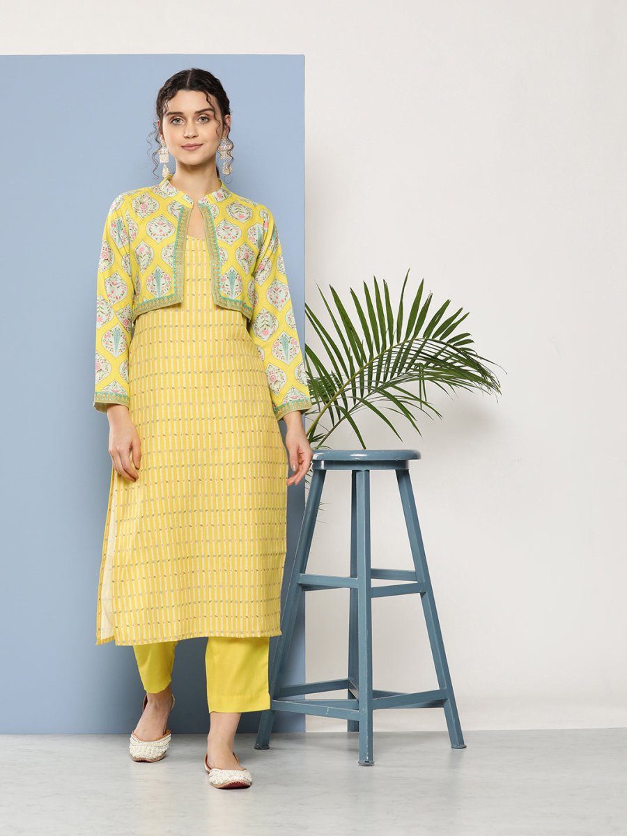 Ahalyaa Women Yellow Floral Printed Kurta with Trousers & Jacket