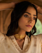 trueBrowns Gold-Polished Choker