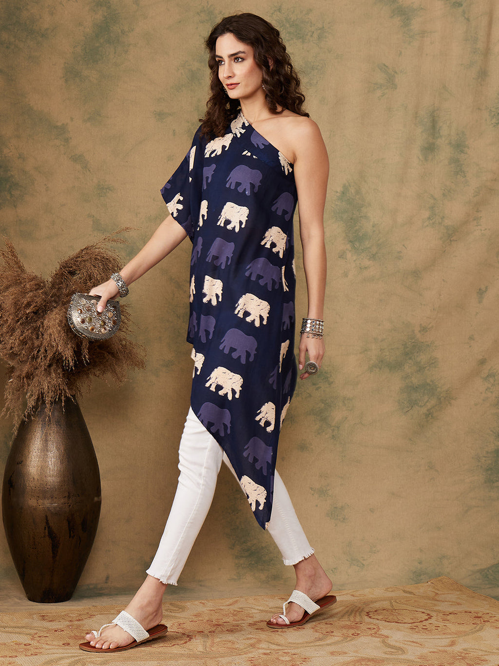 InWeave Women's Blue Elephant Print Oneshoulder Top