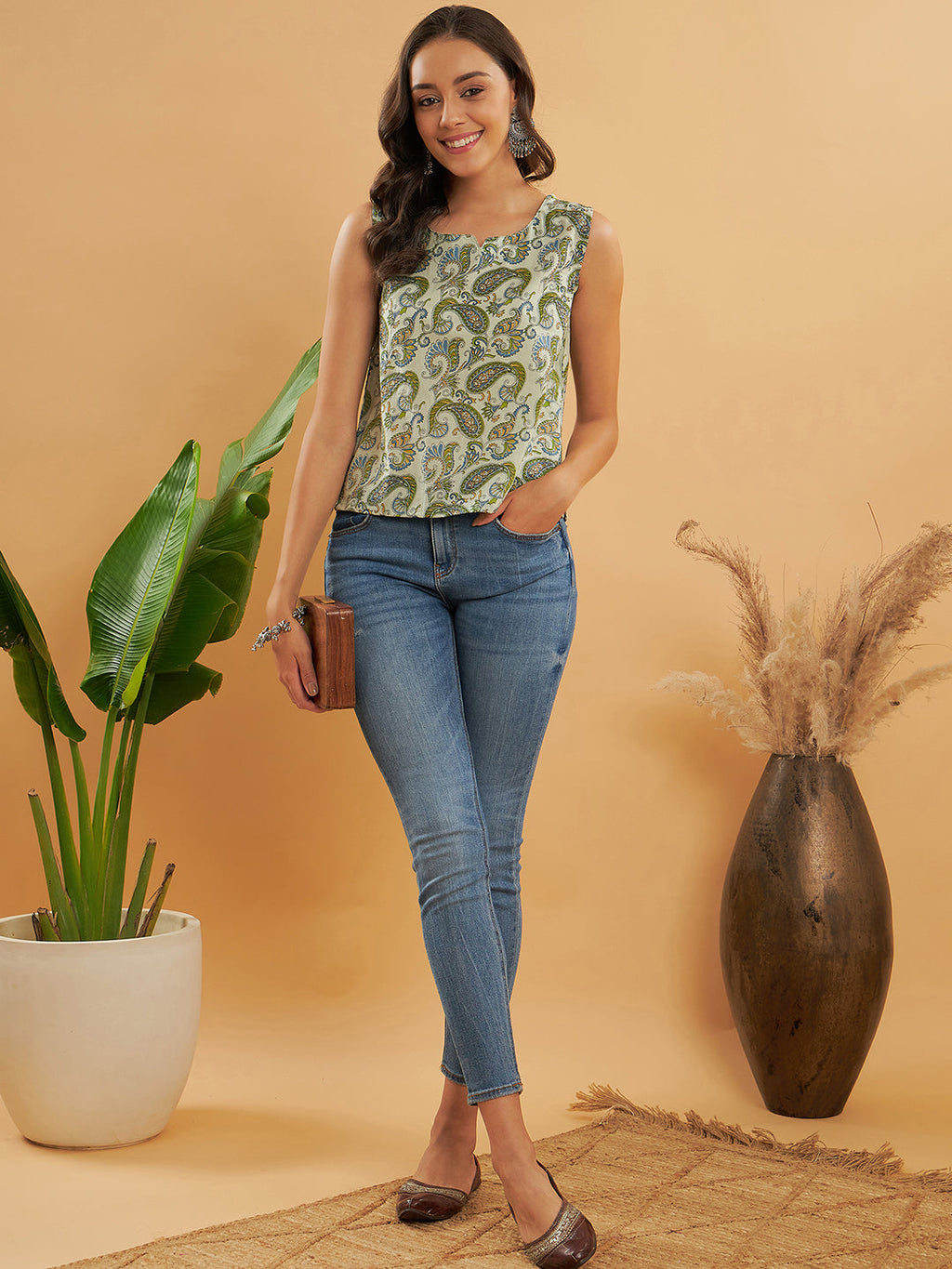 InWeave Sage Green Paisley Print W/U Top