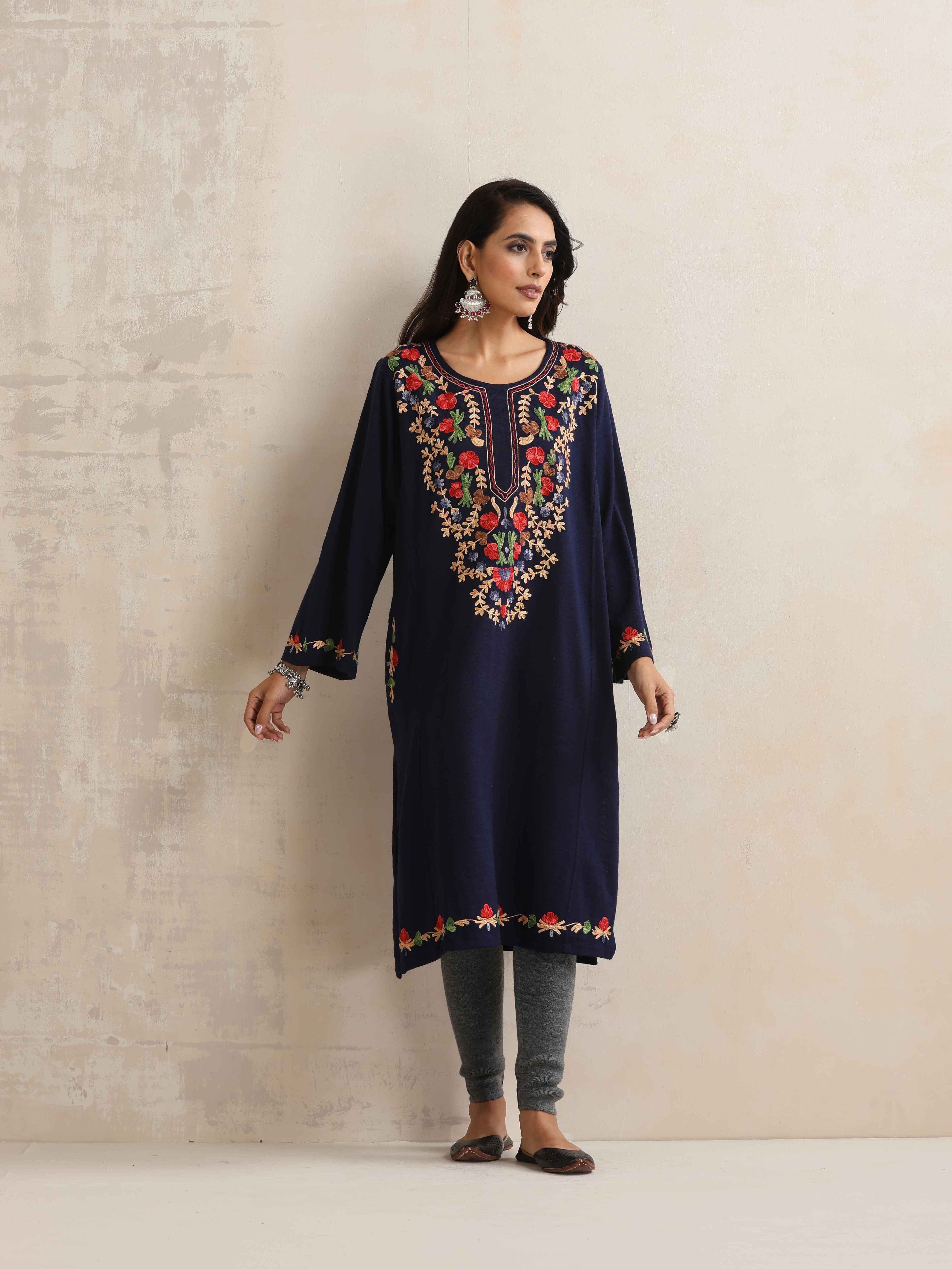 trueBrowns Blue Kashmiri Embroidered Woollen Phiran Kurta - Distacart