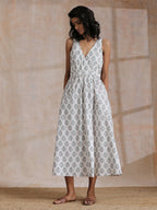 trueBrowns Green Buta On White Block Print Cotton Sleeveless Wrap Dress - Distacart