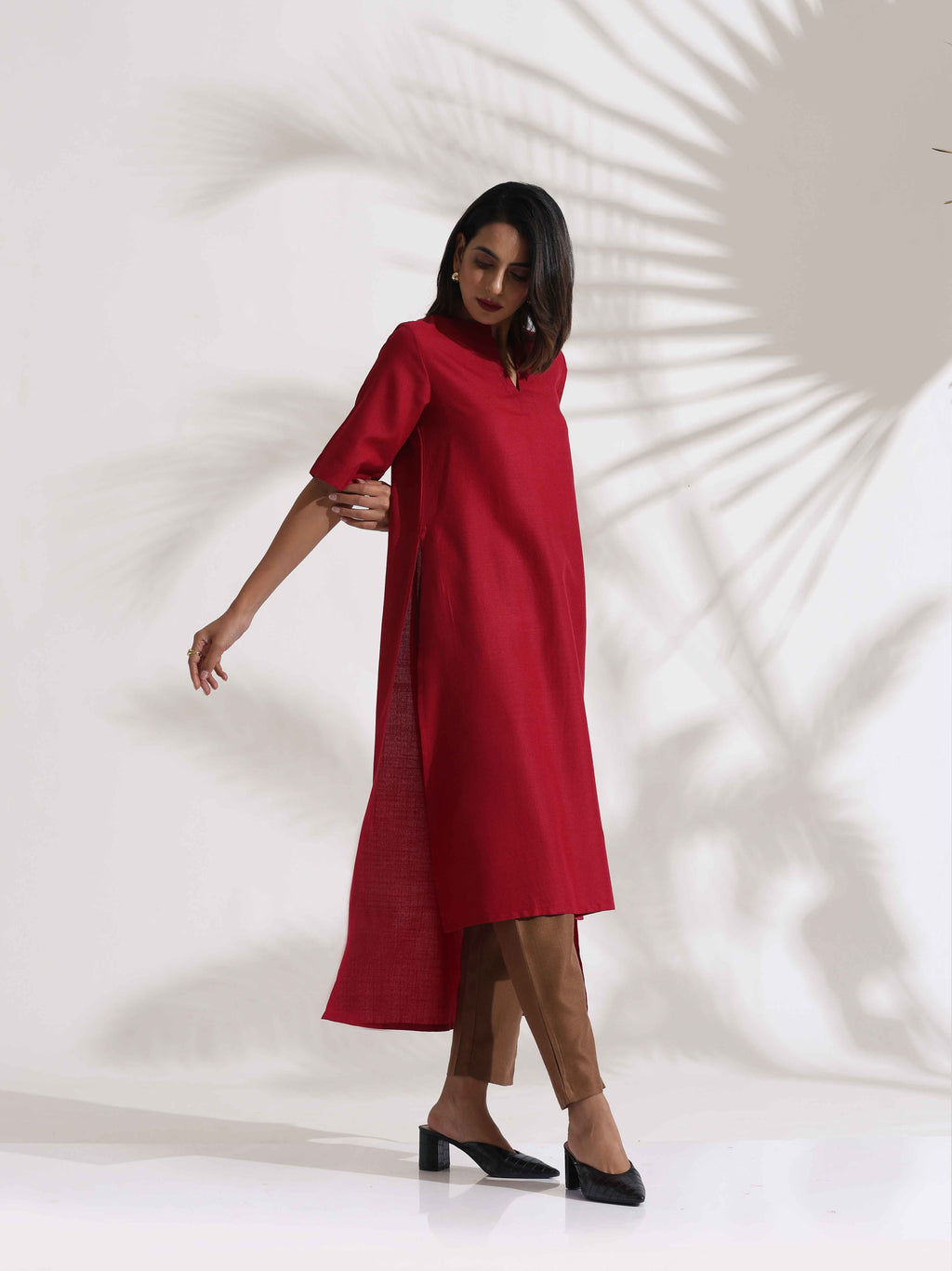 trueBrowns Maroon Slub Highslit Kurta Set - Distacart