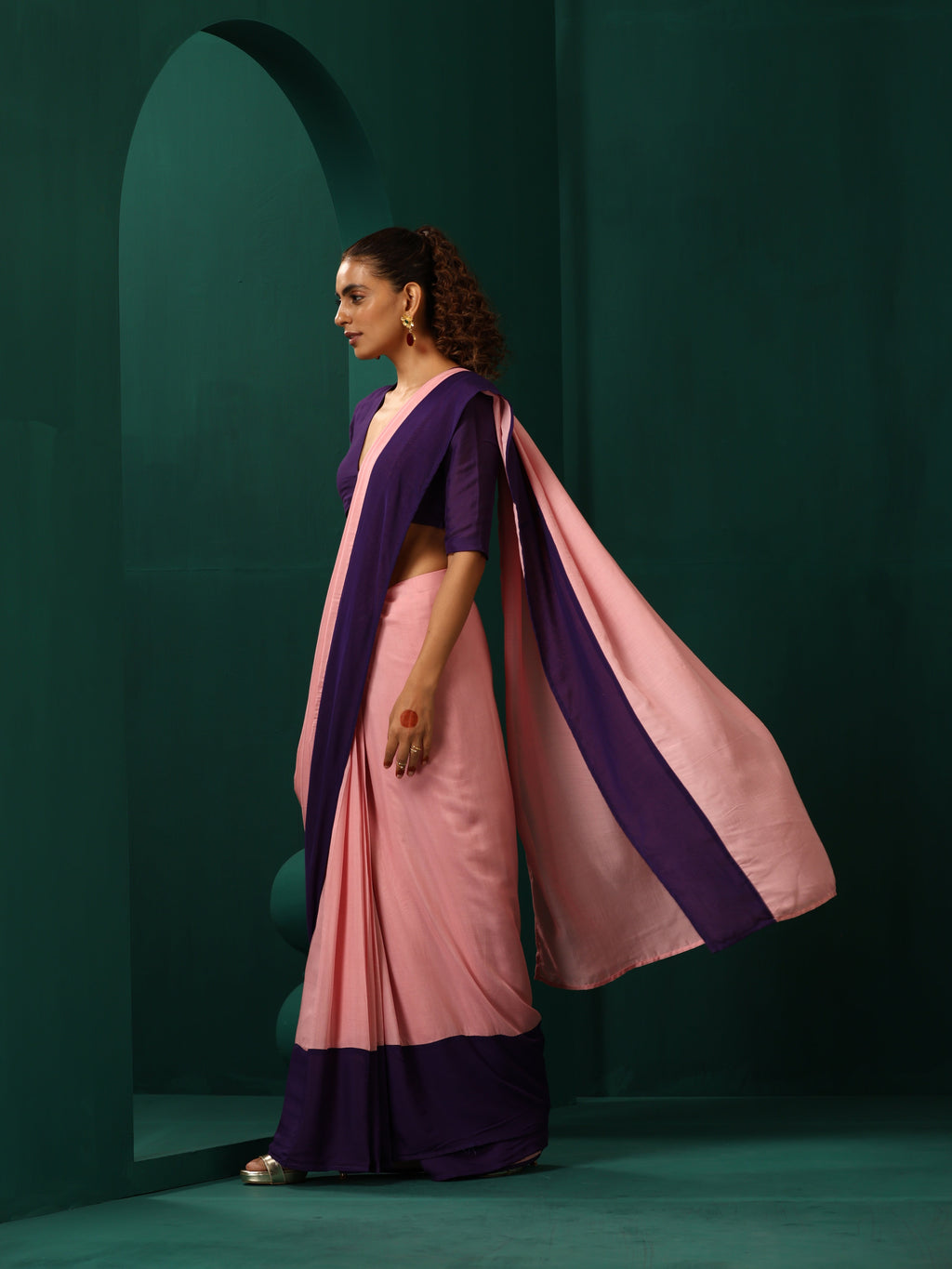 trueBrowns Pink Purple Muslin Silk Ready to Wear Saree